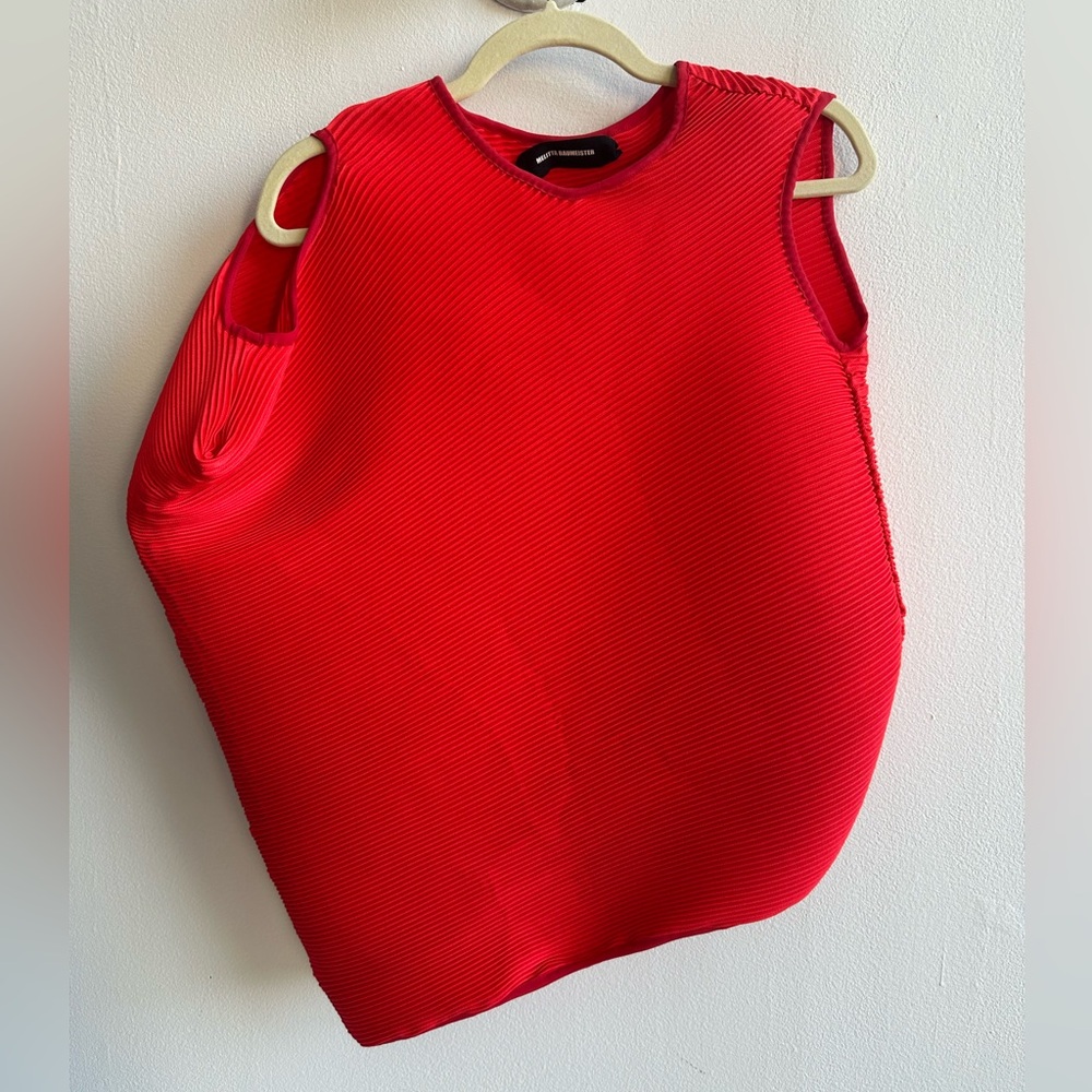 Melitta Baumeister Red pleated Top